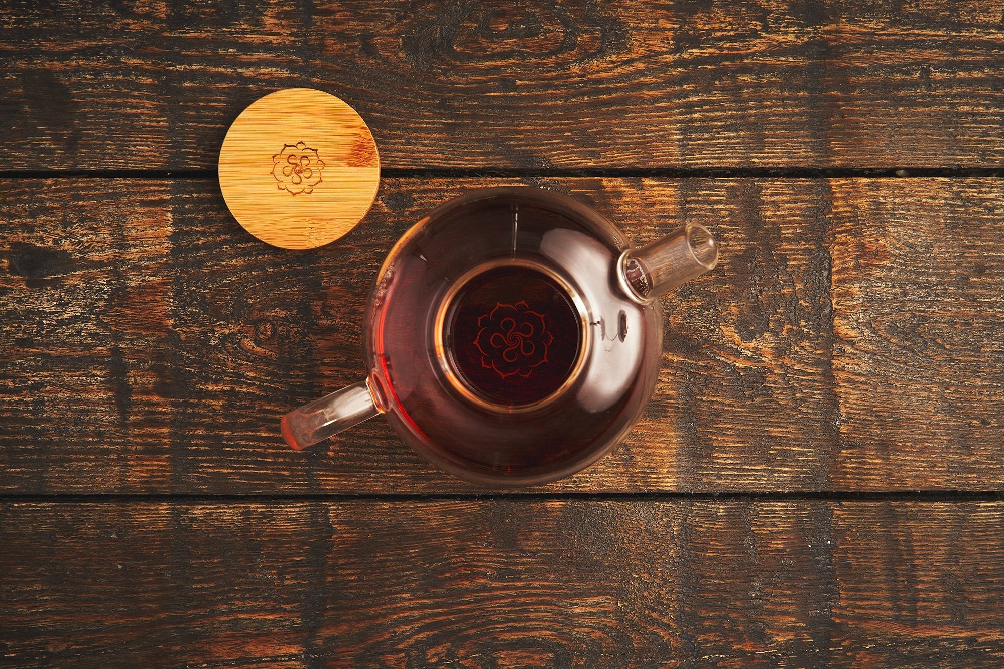 The Braganza Glas Teekanne